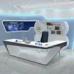 Bureau d&rsquo;ordinateur moderne en bois réglable en hauteur avec rangement de bureau pour l&rsquo;étude et l&rsquo;écriture